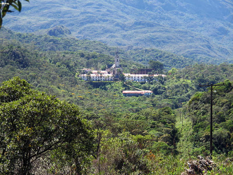 Vista do Santuário antes de chegar