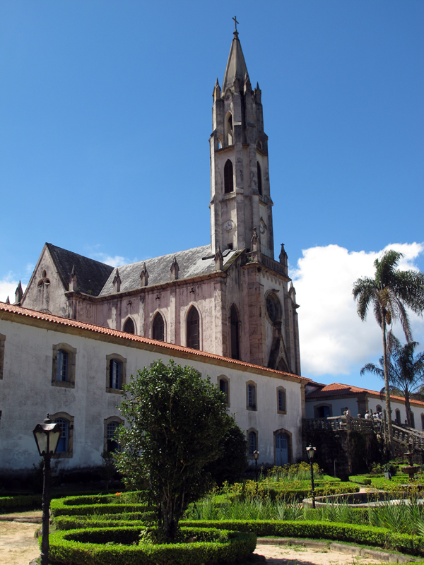 Igreja neo-gótica de Nossa Senhora Mãe dos Homens