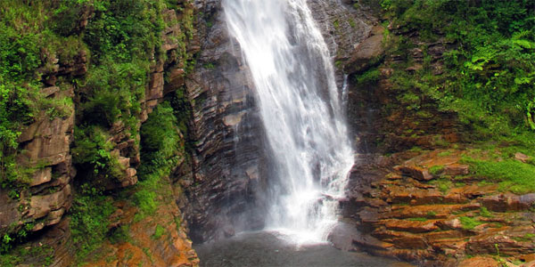 Cachoeira Alta em Ipoema