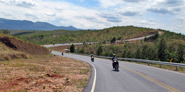 Passeio de motoclube em lapinha da serra